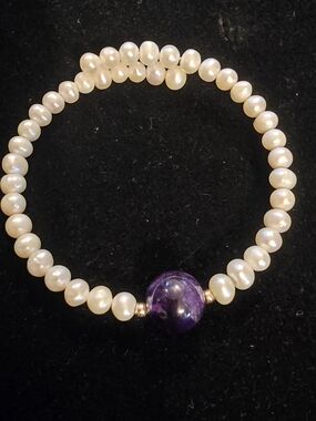 Genuine Pearl Wired Bracelet with  Amethyst 7 To 8 Inches